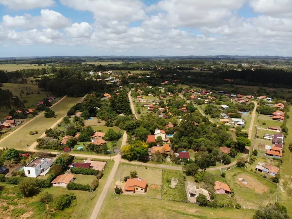 Casa de Condomínio à venda com 4 quartos, 270m² - Foto 4