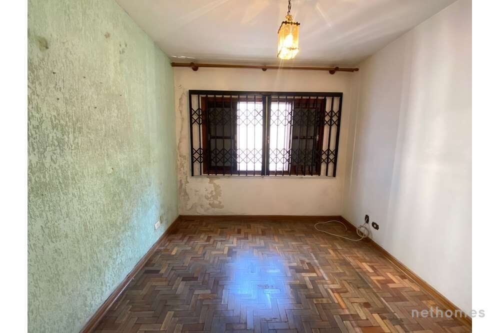 Casa à venda com 3 quartos, 250m² - Foto 8