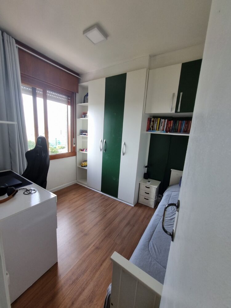 Apartamento à venda com 2 quartos, 70m² - Foto 3