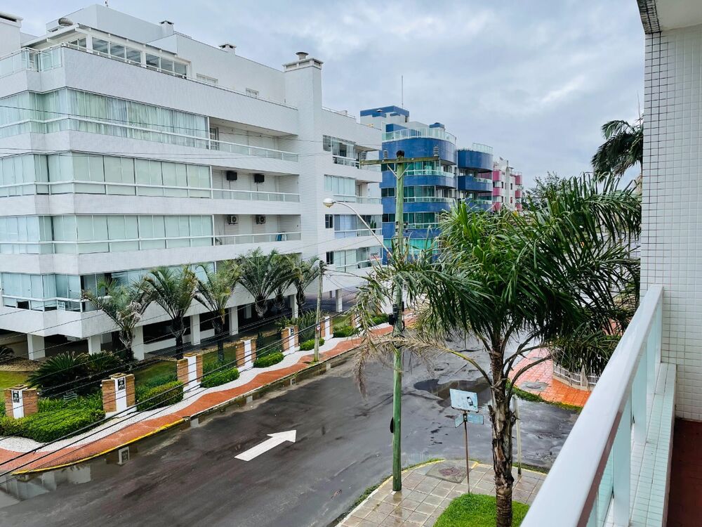 Apartamento à venda com 3 quartos, 130m² - Foto 4