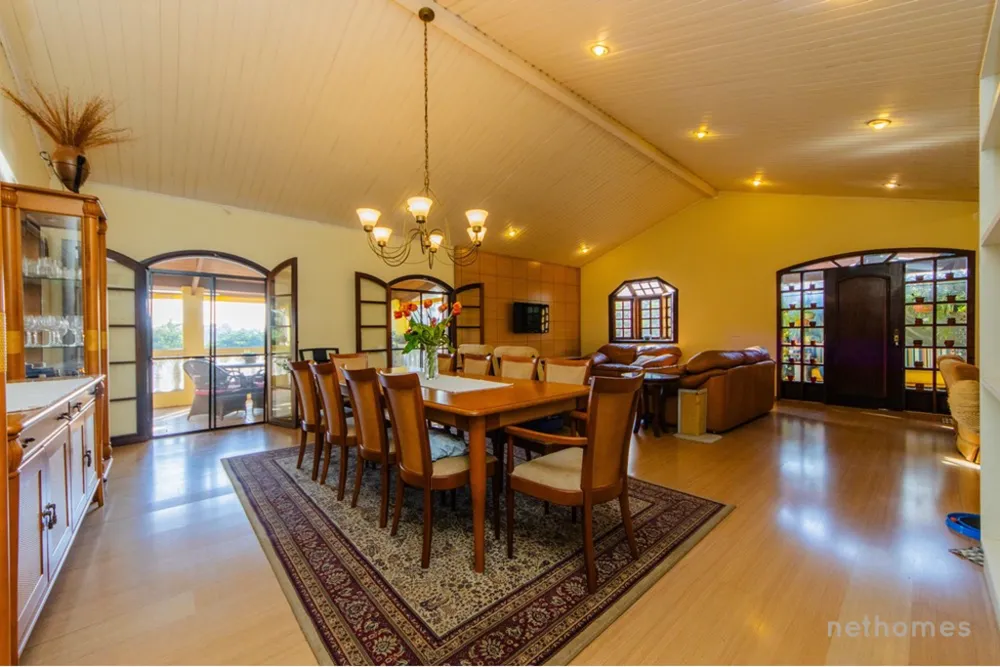 Casa, 6 quartos, 417 m² - Foto 2