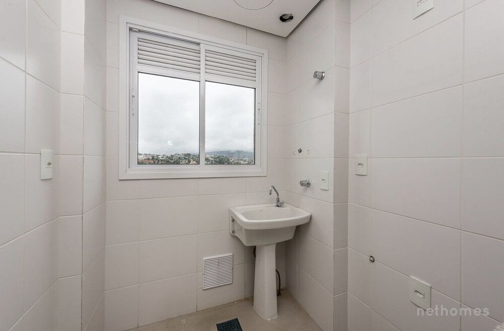 Apartamento à venda com 2 quartos, 70m² - Foto 5