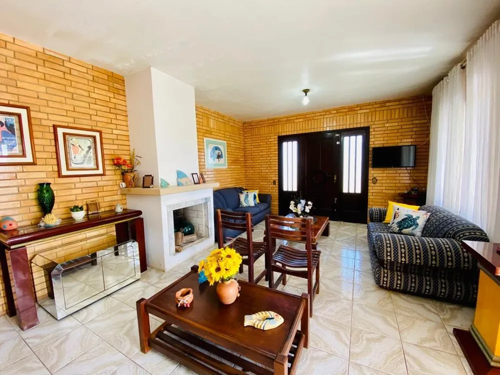 Casa, 3 quartos, 129 m² - Foto 2