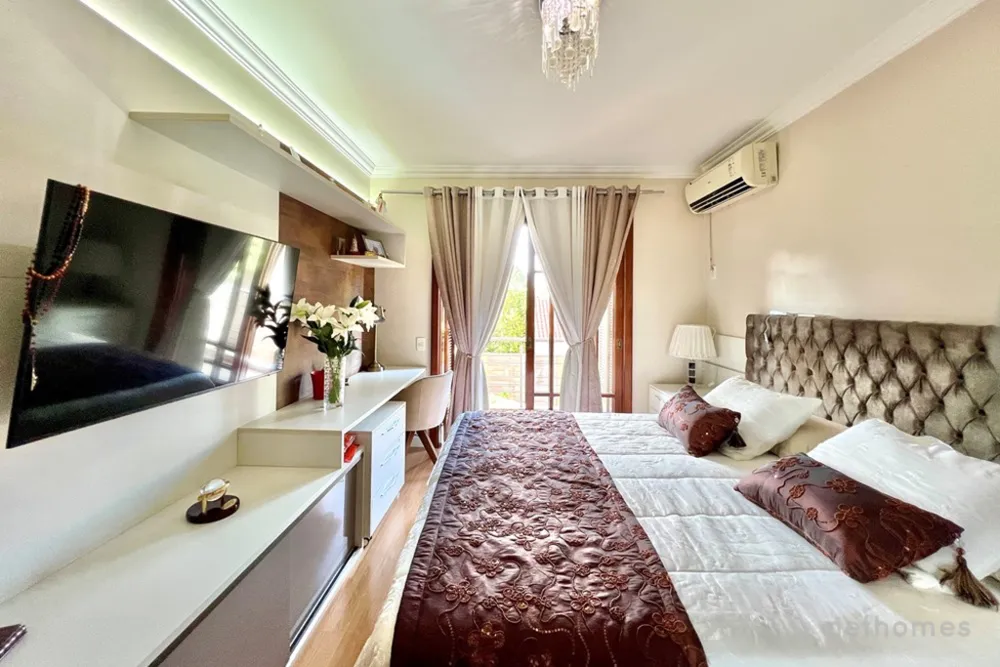 Casa, 4 quartos, 285 m² - Foto 10
