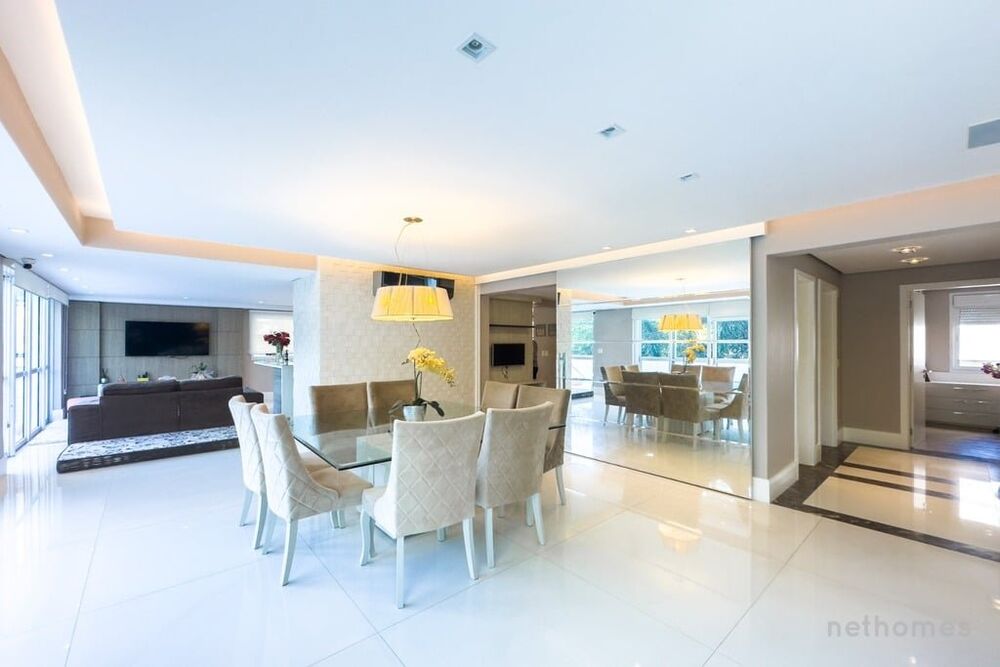 Apartamento, 3 quartos, 258 m² - Foto 1