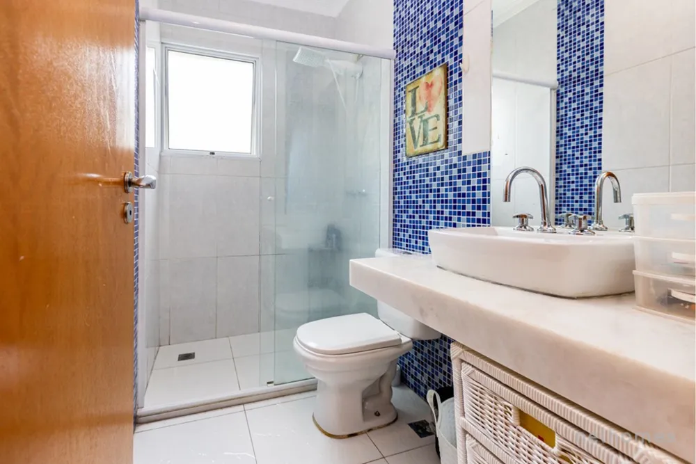 Casa, 4 quartos, 214 m² - Foto 1