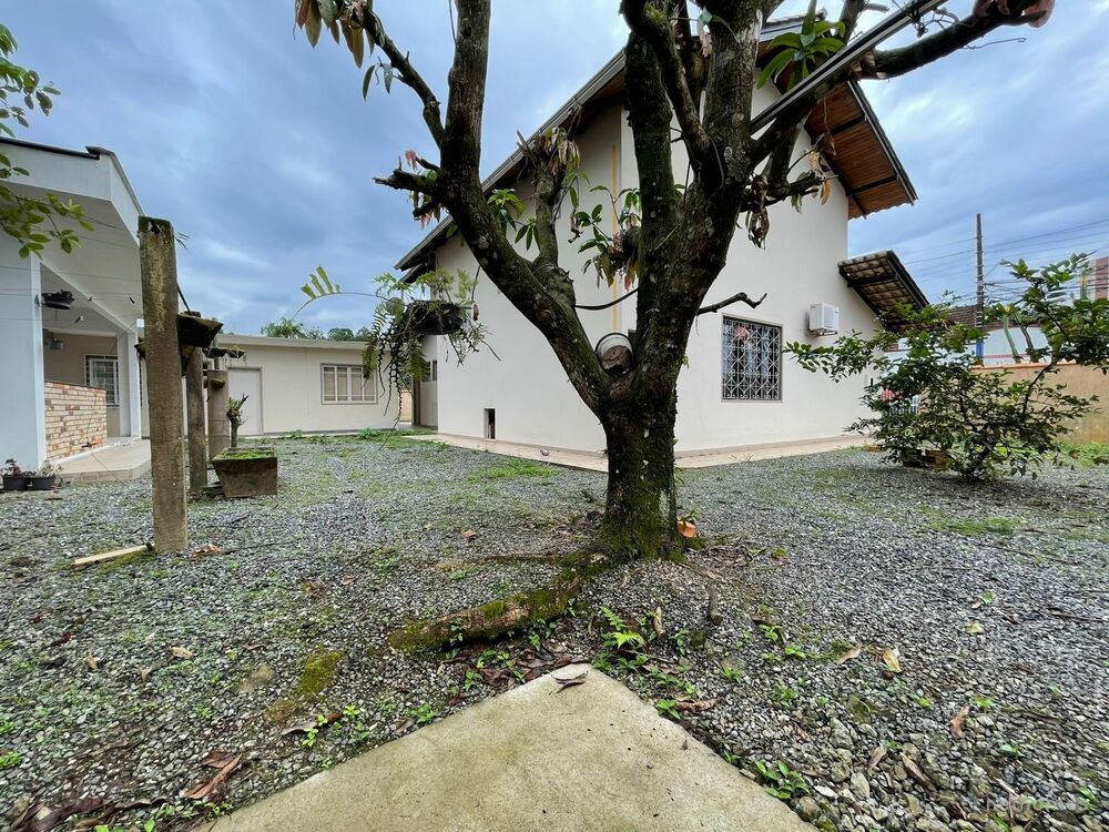 Casa à venda com 3 quartos, 155m² - Foto 11