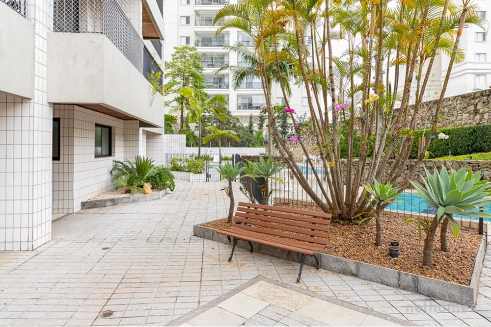 Apartamento, 3 quartos, 156 m² - Foto 1