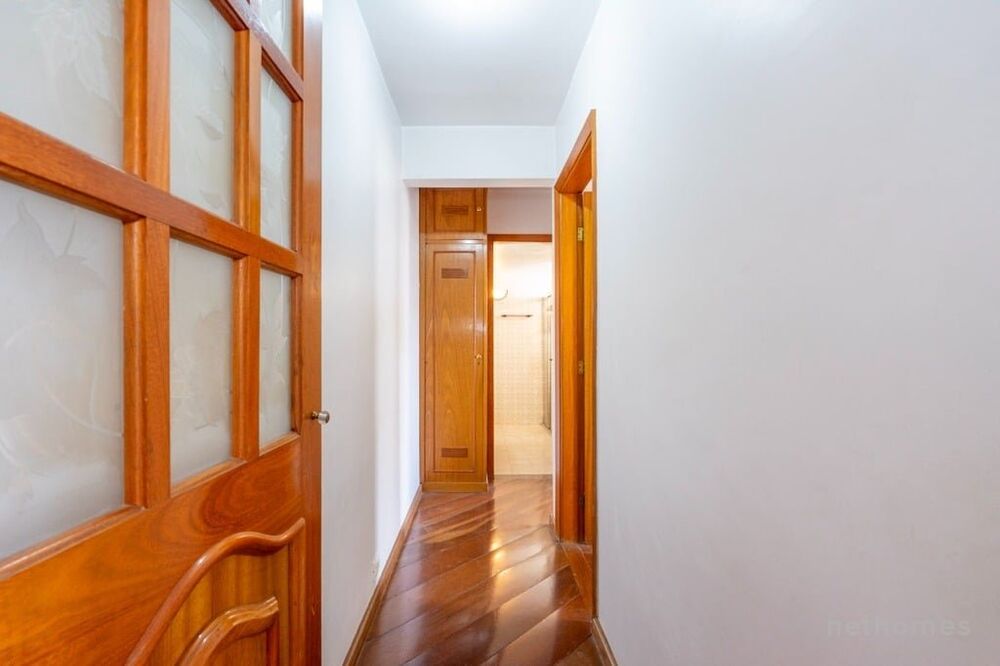 Apartamento à venda com 2 quartos, 73m² - Foto 3