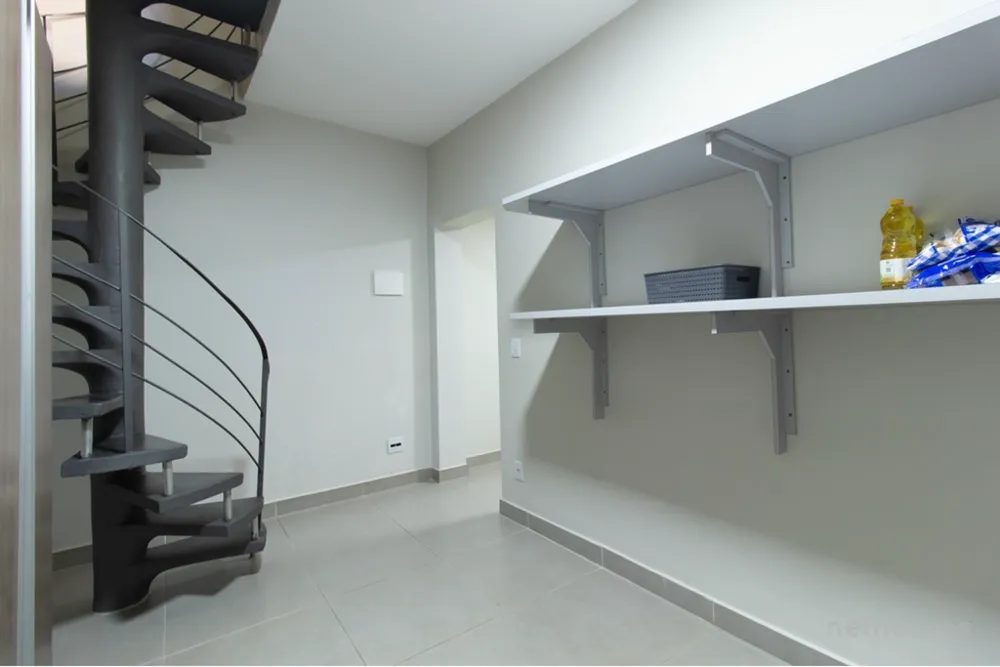 Casa, 3 quartos, 210 m² - Foto 1