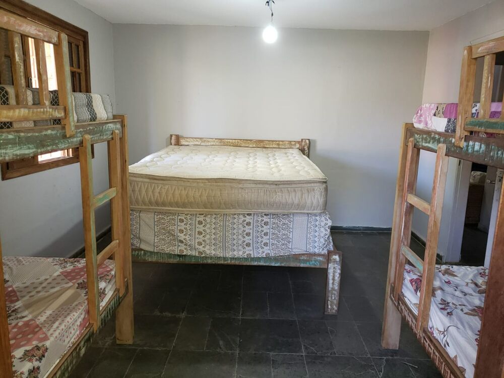 Chácara à venda com 7 quartos, 750m² - Foto 2