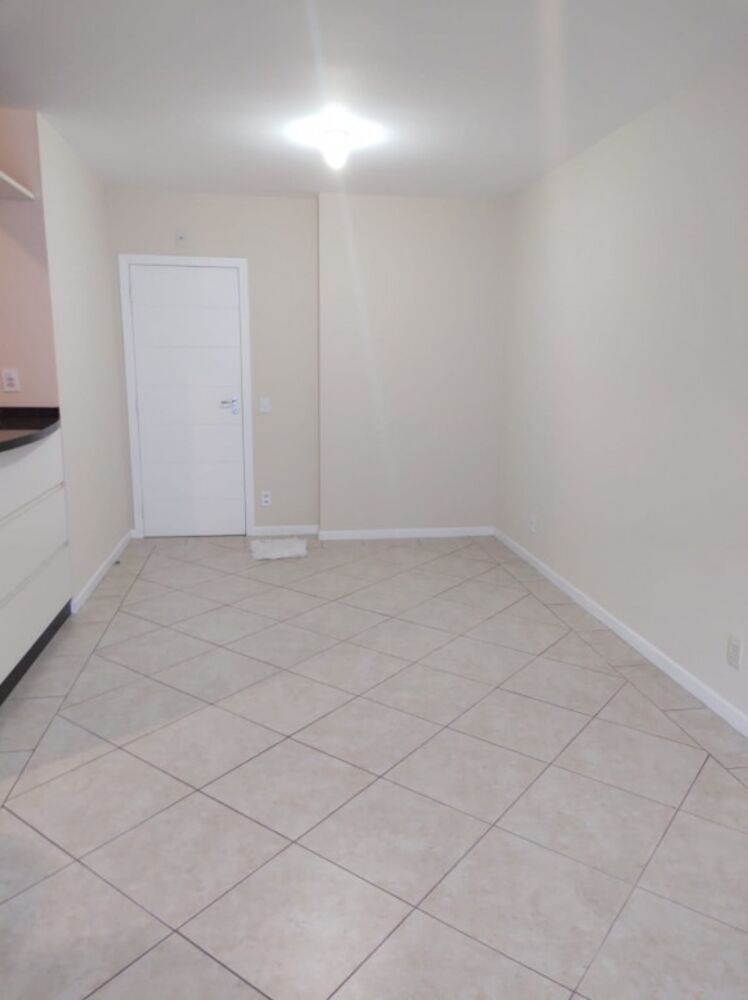 Apartamento, 2 quartos, 73 m² - Foto 2