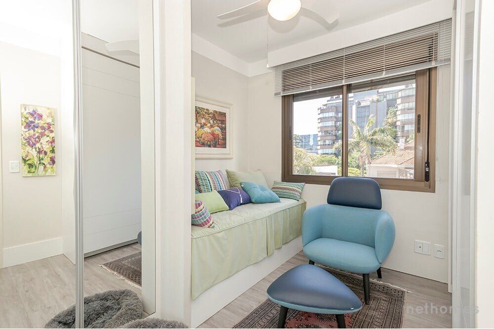 Apartamento à venda com 3 quartos, 122m² - Foto 4