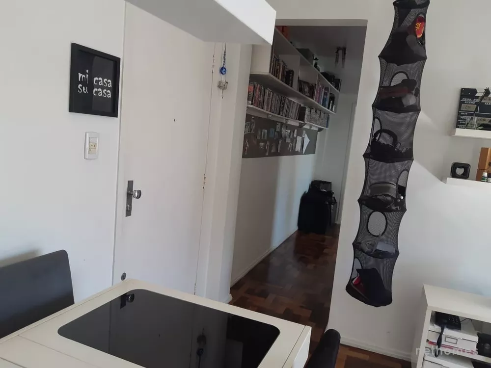 Apartamento à venda com 2 quartos, 73m² - Foto 2