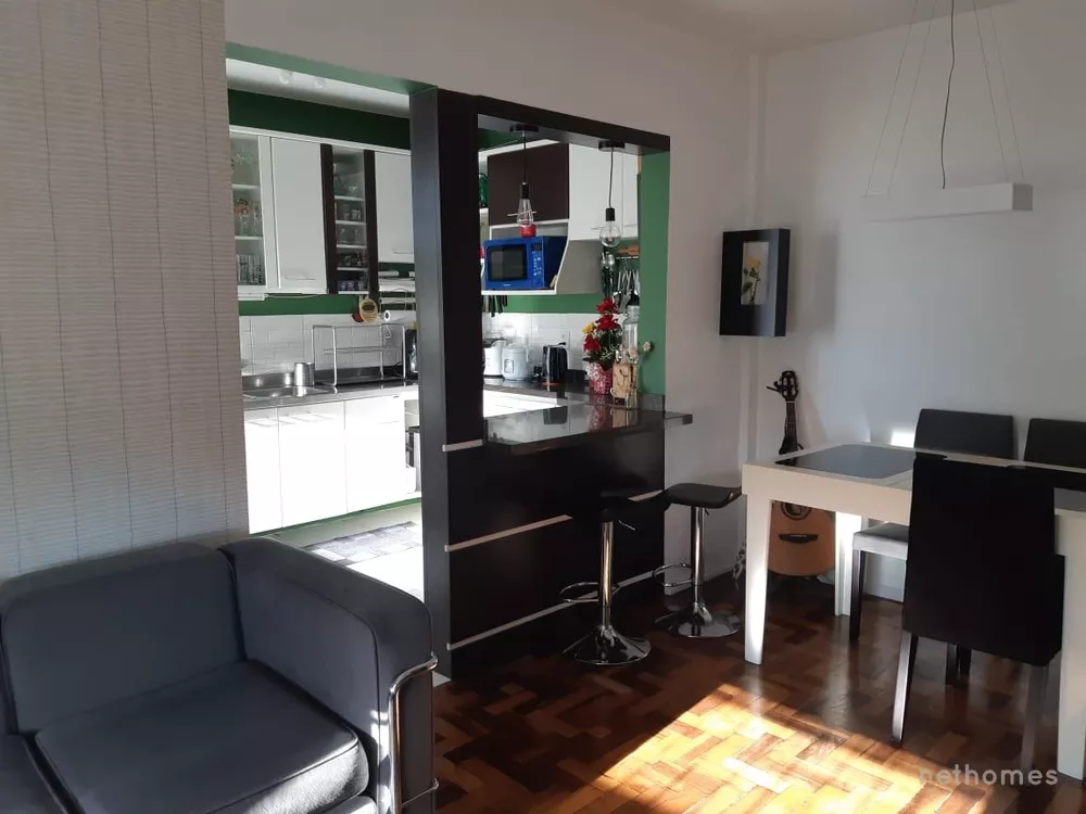 Apartamento à venda com 2 quartos, 73m² - Foto 4