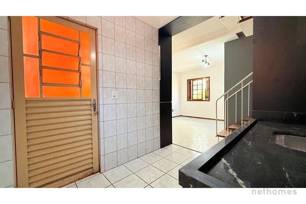 Casa de Condomínio à venda com 3 quartos, 78m² - Foto 4