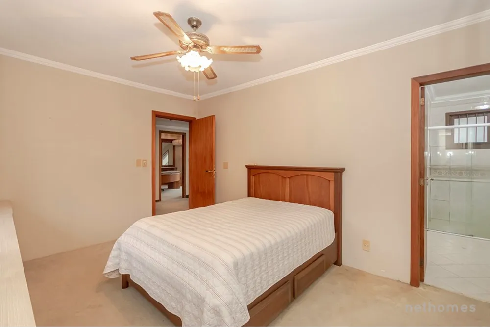 Casa, 4 quartos, 239 m² - Foto 8