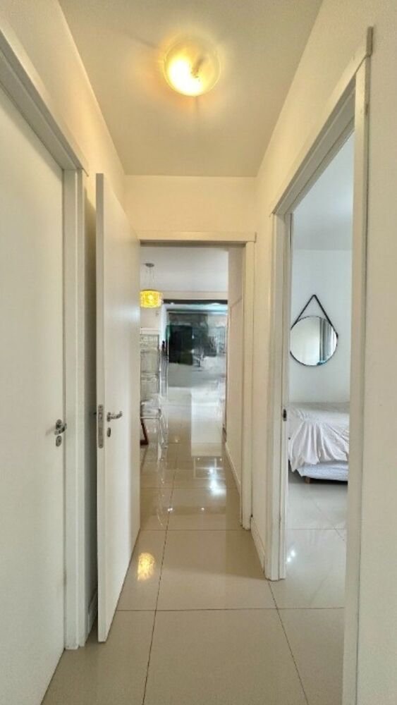 Apartamento à venda com 2 quartos, 60m² - Foto 4