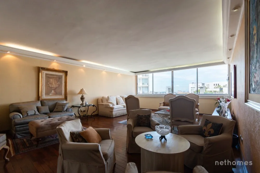 Apartamento, 3 quartos, 182 m² - Foto 2