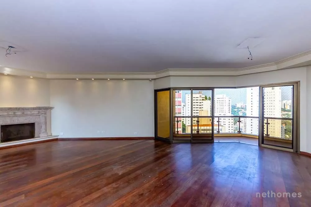 Apartamento à venda com 4 quartos, 270m² - Foto 2