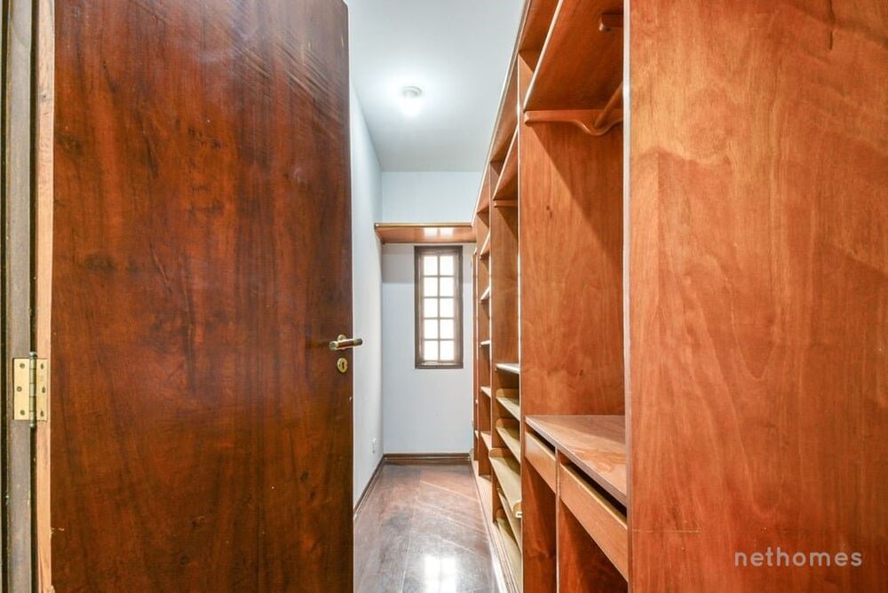 Casa à venda com 3 quartos, 280m² - Foto 3