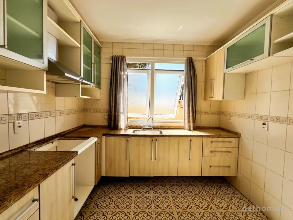 Casa, 4 quartos, 212 m² - Foto 3
