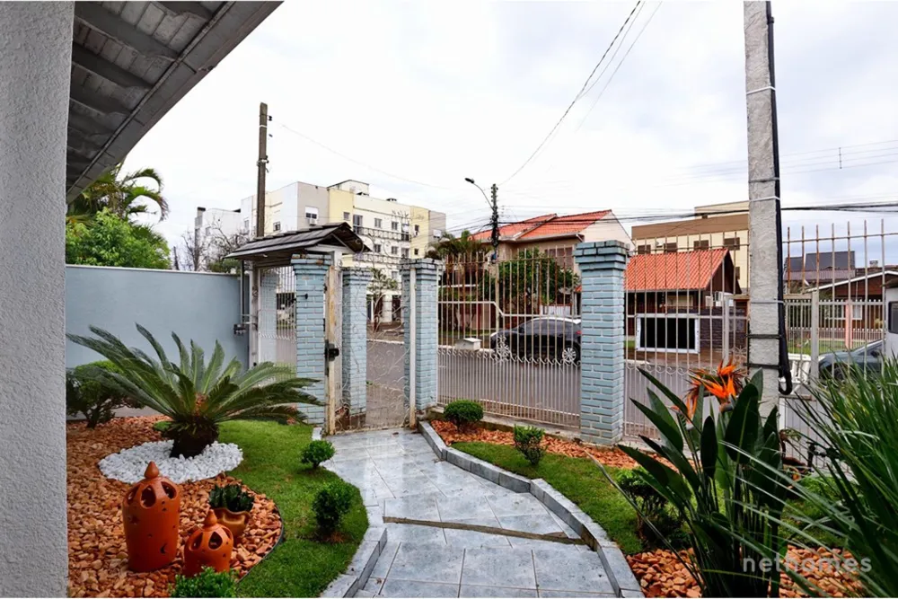 Casa, 4 quartos, 320 m² - Foto 1