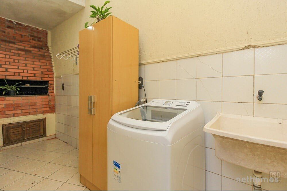 Casa de Condomínio à venda com 3 quartos, 100m² - Foto 3