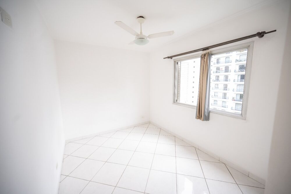 Apartamento à venda com 2 quartos, 58m² - Foto 2