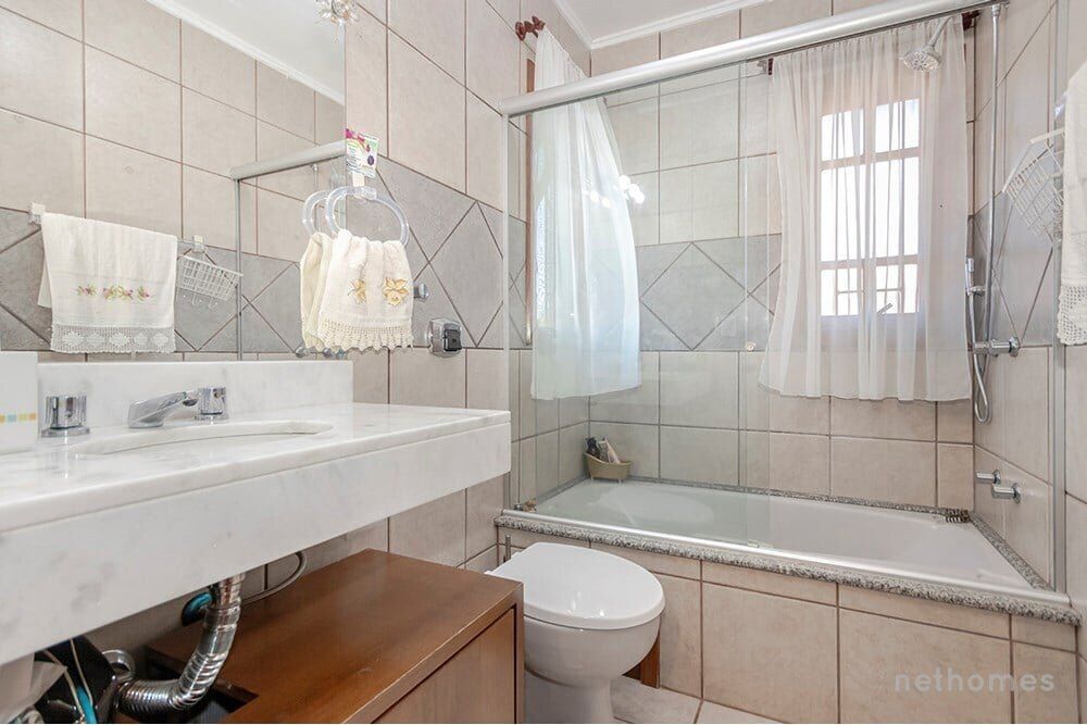 Casa de Condomínio à venda com 3 quartos, 230m² - Foto 16