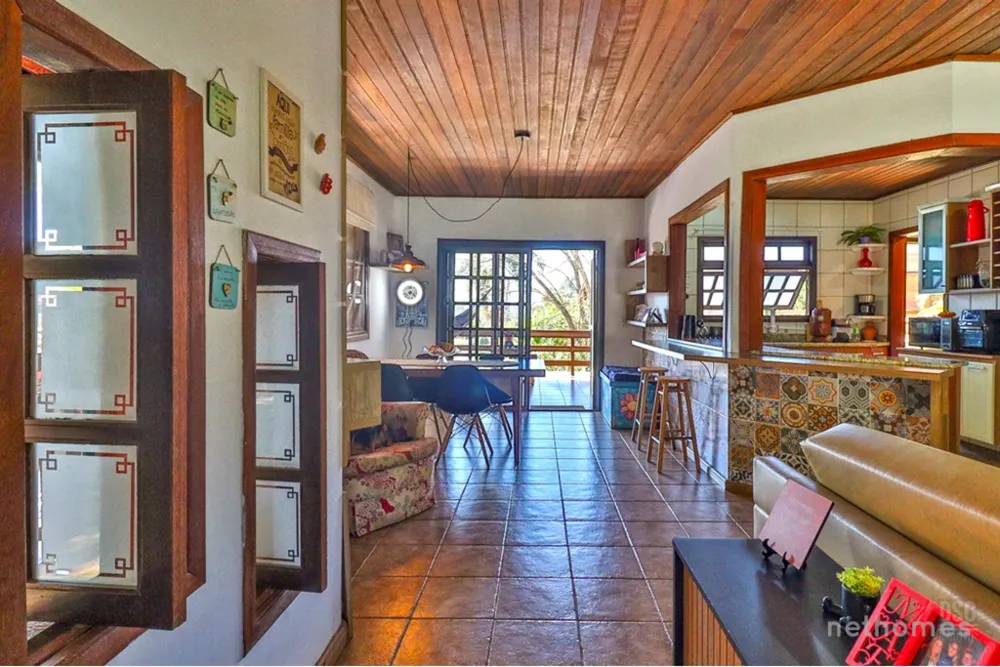 Casa, 2 quartos, 165 m² - Foto 1