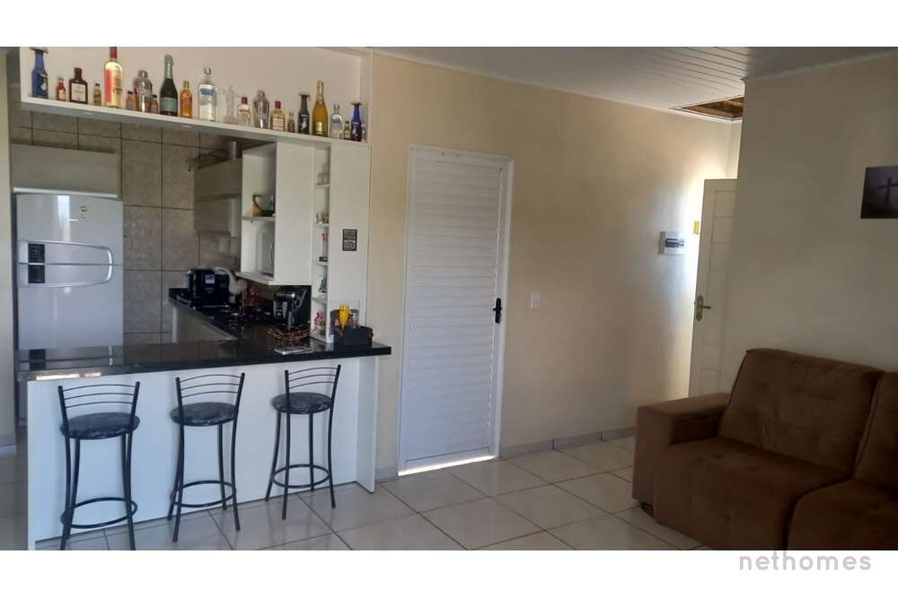 Casa à venda com 8 quartos, 350m² - Foto 6