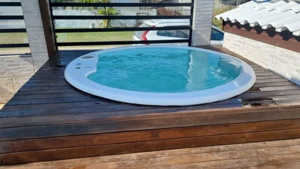 Casa à venda com 6 quartos, 250m² - Foto 8