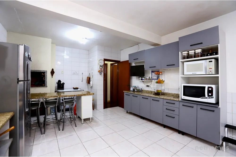 Casa, 3 quartos, 355 m² - Foto 4