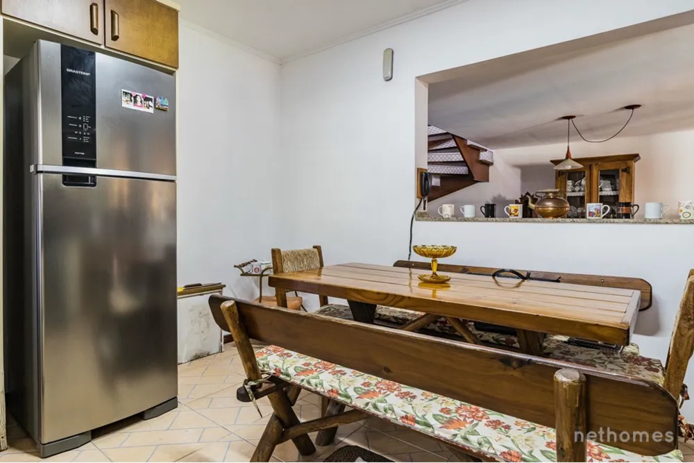 Casa, 3 quartos, 235 m² - Foto 4