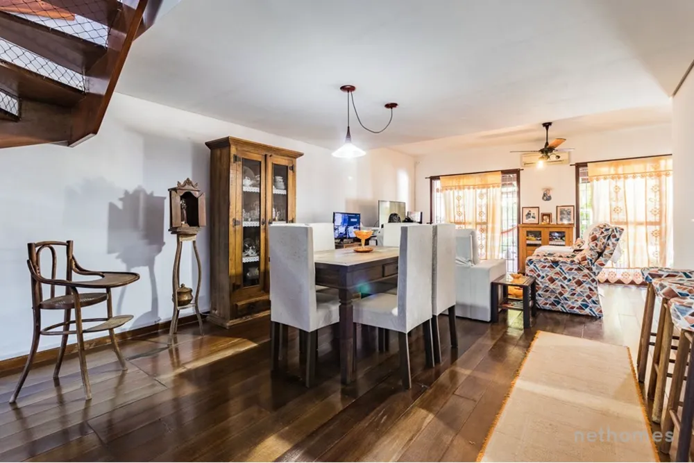 Casa, 3 quartos, 235 m² - Foto 3
