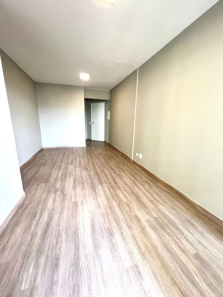 Apartamento à venda com 2 quartos, 57m² - Foto 2