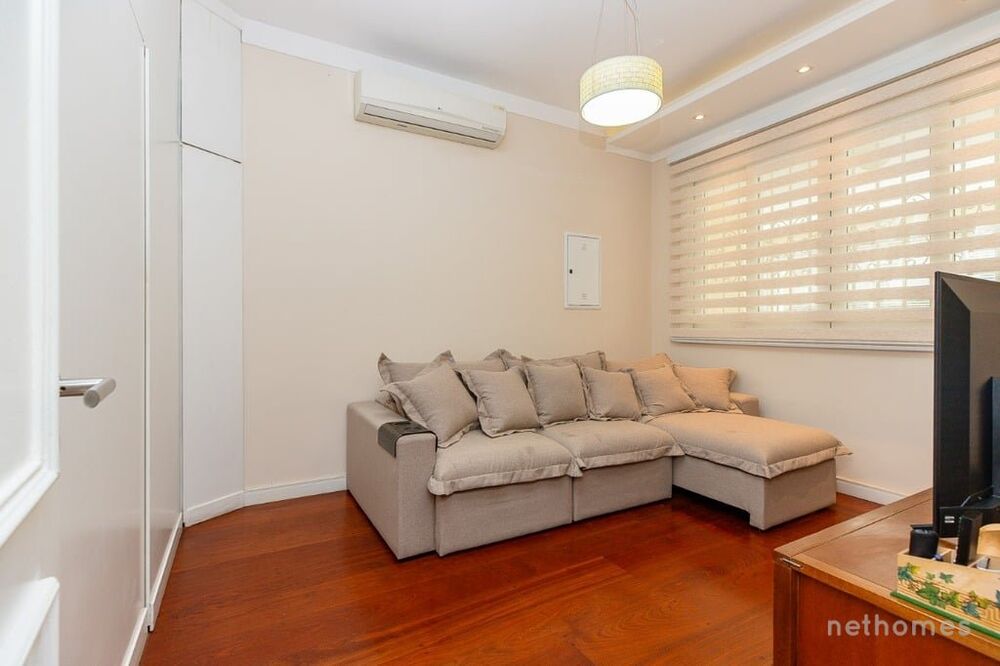 Casa à venda com 4 quartos, 390m² - Foto 5