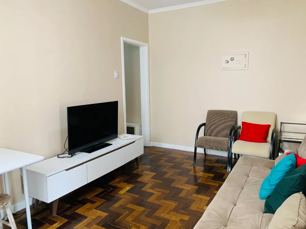 Apartamento à venda com 2 quartos, 69m² - Foto 2