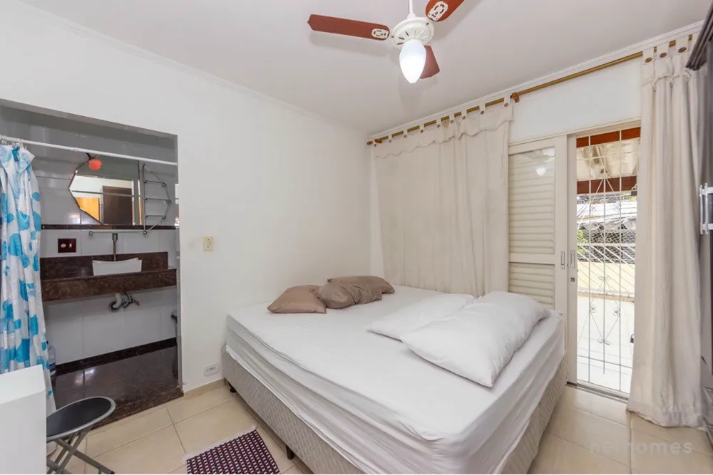 Casa, 3 quartos, 200 m² - Foto 2
