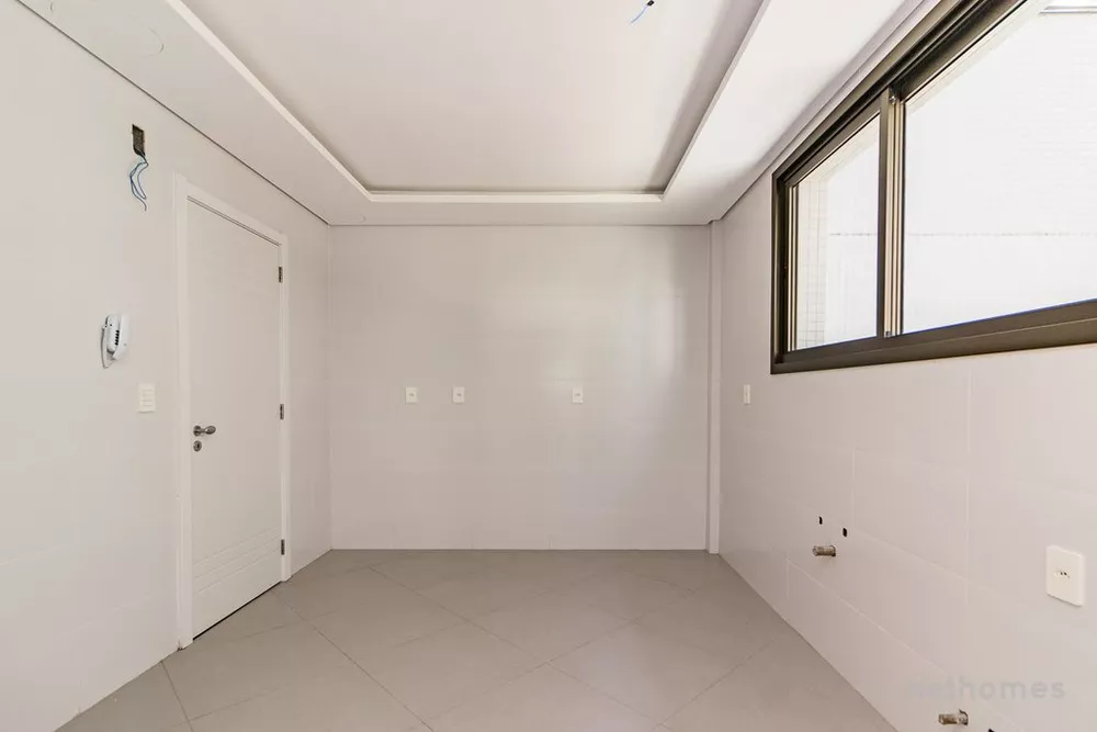 Apartamento à venda com 3 quartos, 169m² - Foto 16