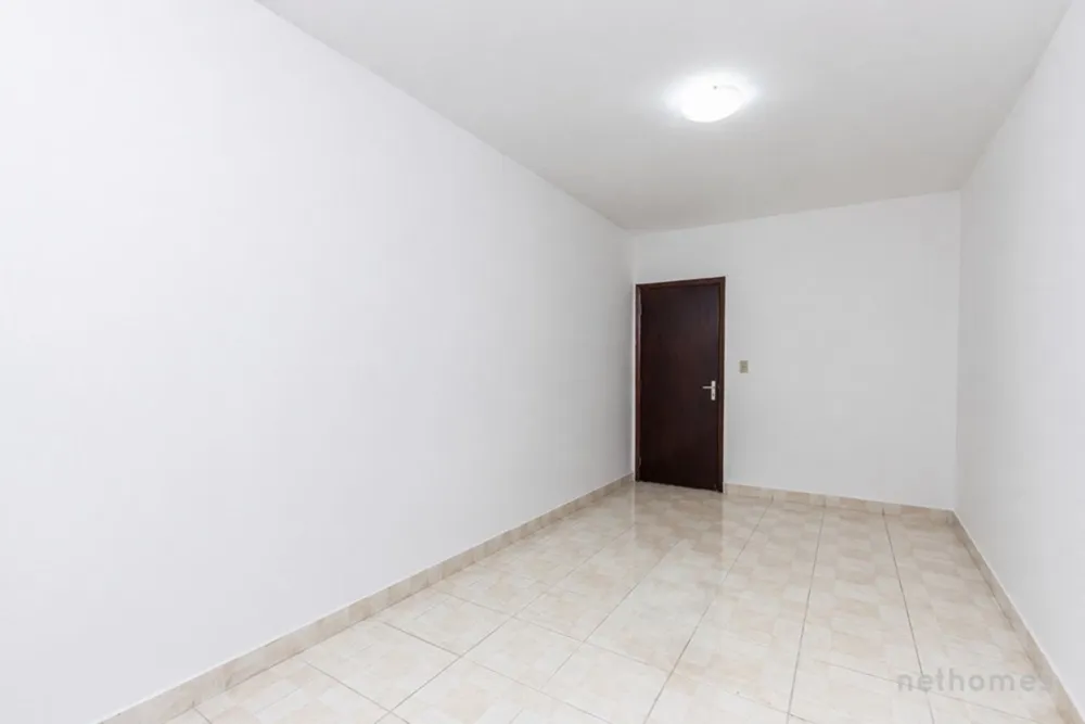 Casa, 3 quartos, 168 m² - Foto 2