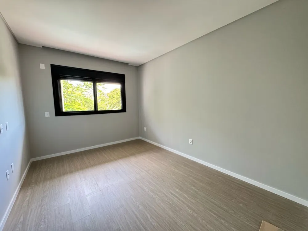 Casa, 3 quartos, 339 m² - Foto 2
