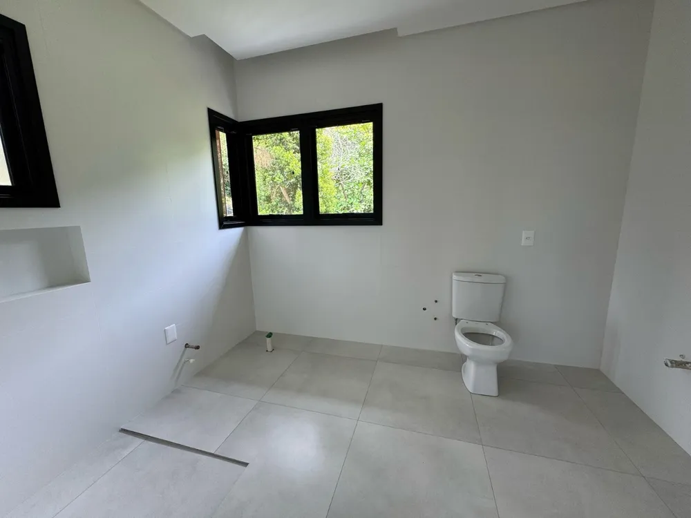Casa, 3 quartos, 339 m² - Foto 4