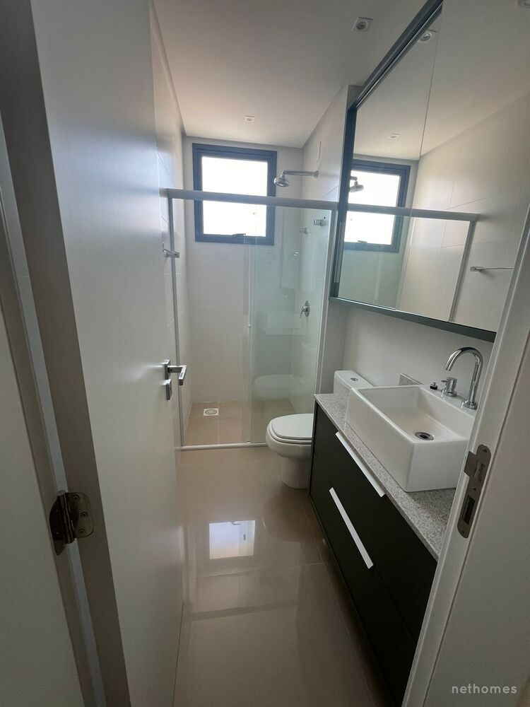 Apartamento à venda com 2 quartos, 87m² - Foto 3