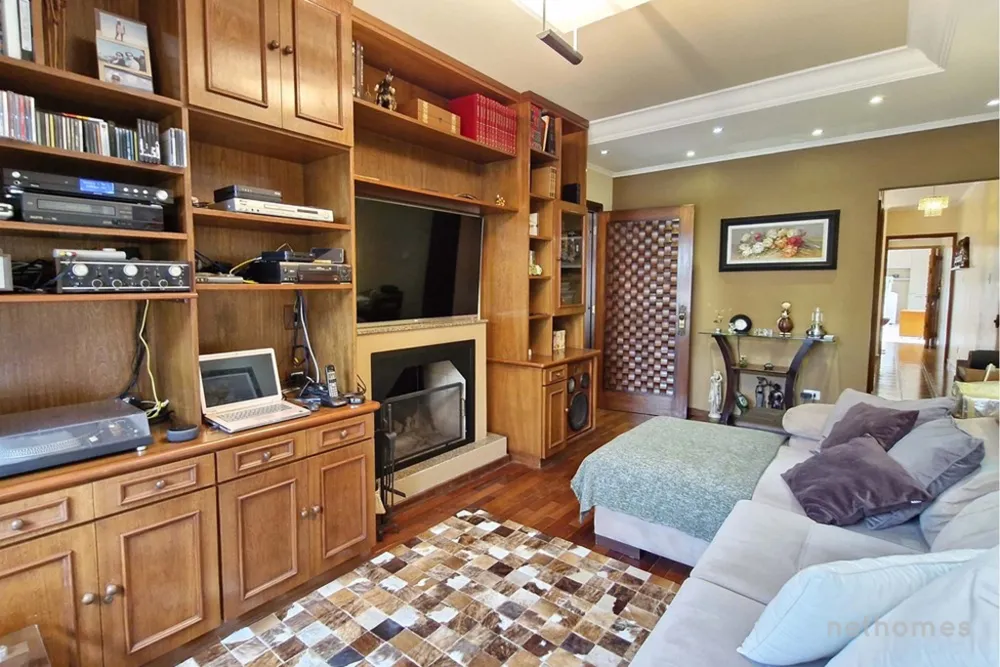 Casa, 3 quartos, 223 m² - Foto 4