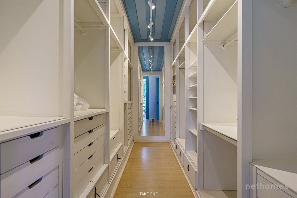 Casa de Condomínio à venda com 5 quartos, 1130m² - Foto 3