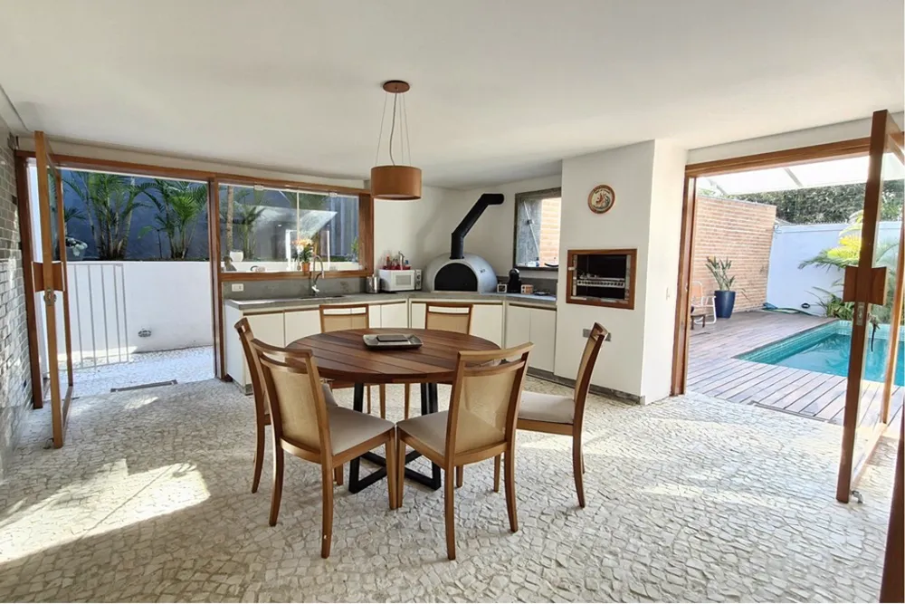 Casa, 3 quartos, 315 m² - Foto 11
