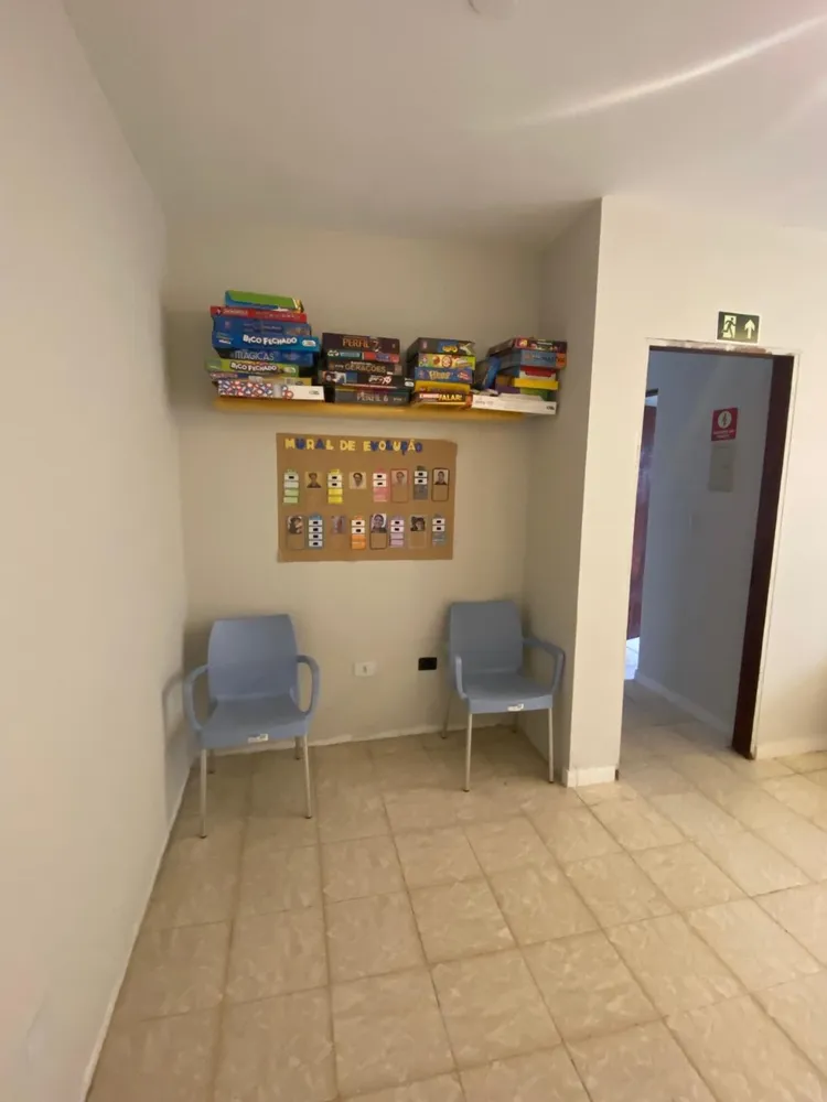 Casa, 5 quartos, 170 m² - Foto 4