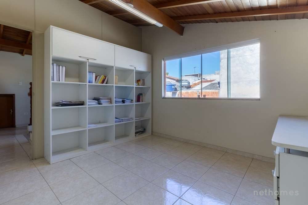 Casa à venda com 4 quartos, 309m² - Foto 9